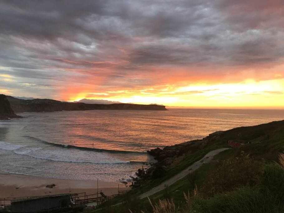 Apartamento Sunset Con Vistas Playa De Los Locos Suances Esterno foto